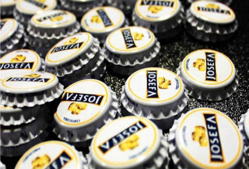 Busca producir 20 mil botellas 