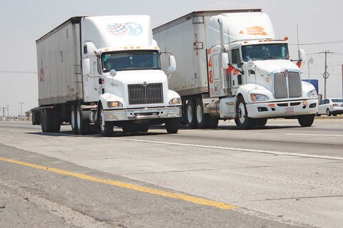 Prevén desarrollo de autotransporte de carga en el bajío
