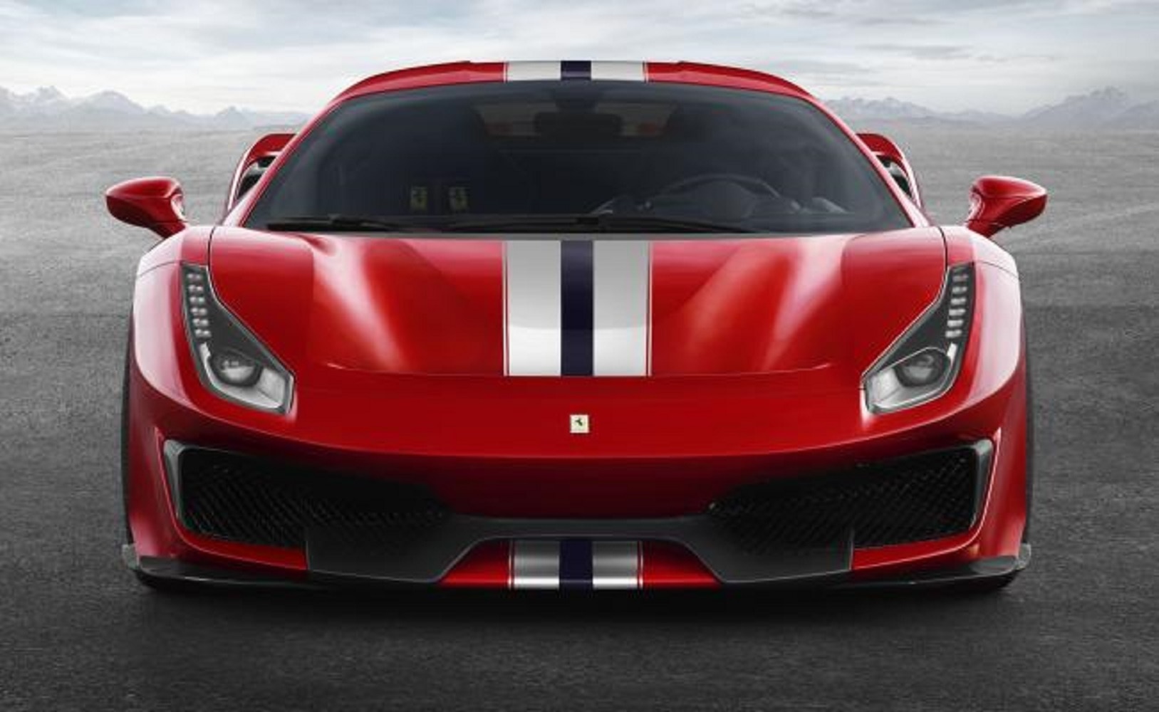 Nuevo Ferrari 488 "Pista" llega con el motor más potente de la marca