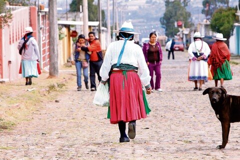 Adicciones afectan a indígenas adultos