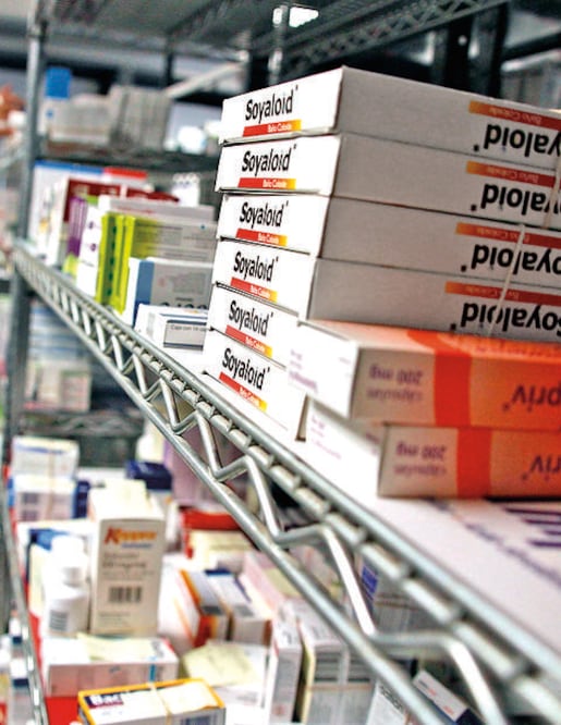 Piden a Cofece investigar vínculo Nadro-Marzam