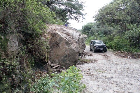 Lluvias ocasionan derrumbes