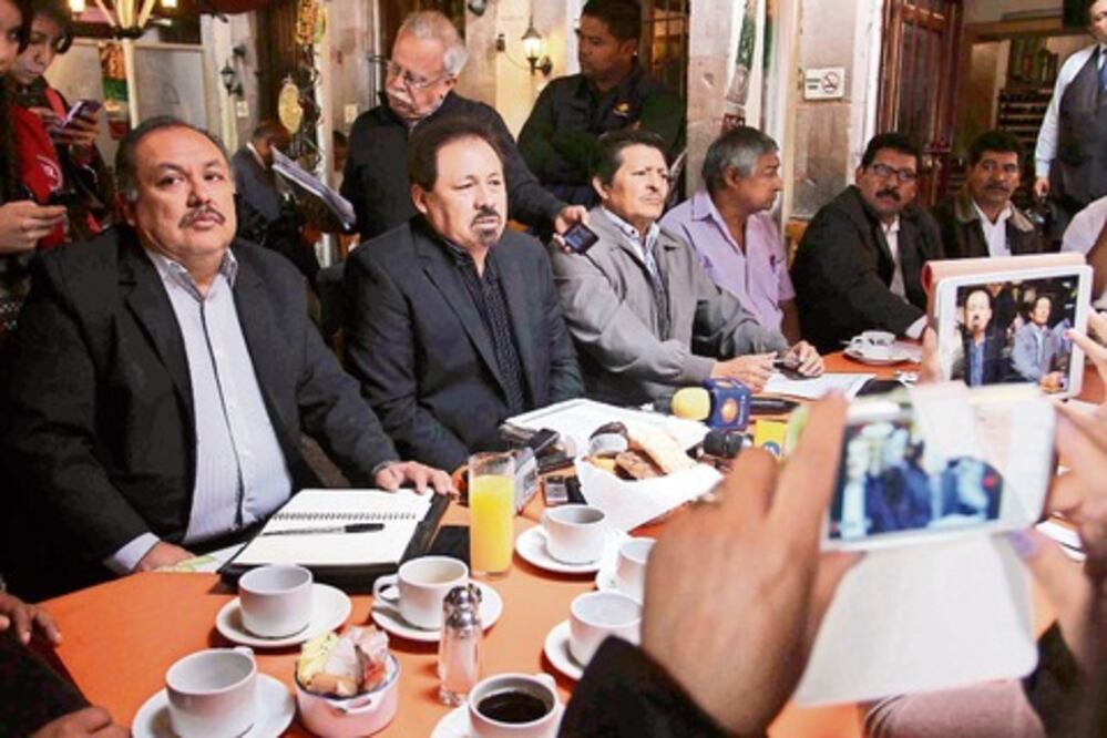 Piden destituir a Jaime Escobedo