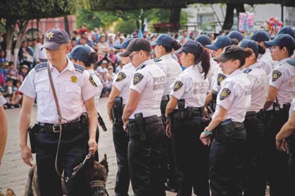 Querétaro aporta 1.7% de empleados municipales: Inegi