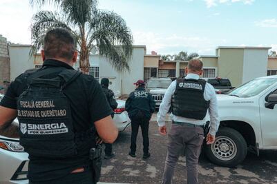Cateos simultáneos en Querétaro derivan en aseguramiento de arsenal, una granada y presuntos indicios de huachicol