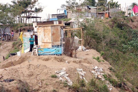 Da Corregidora 11 escrituras a predios irregulares