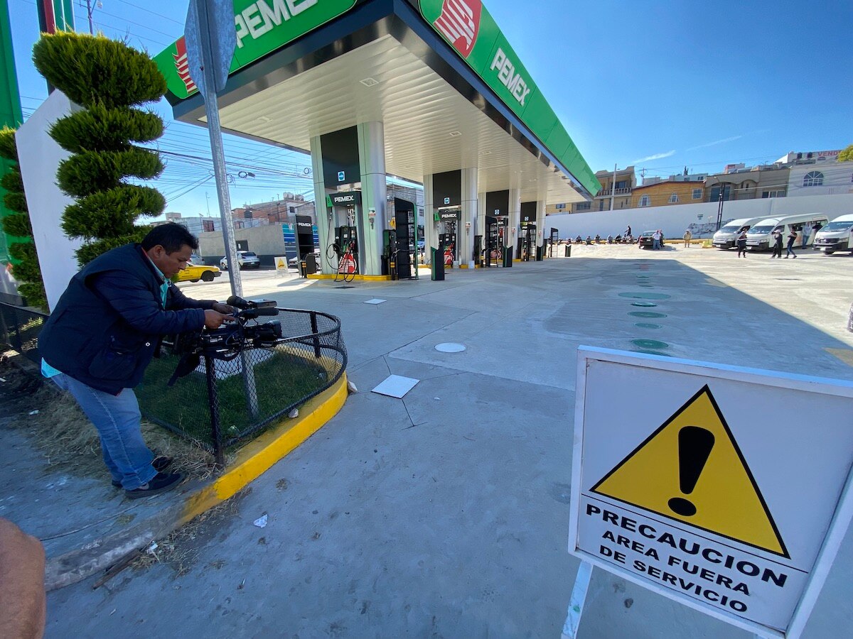Sin licencia, gasolinera en colonia El Porvenir