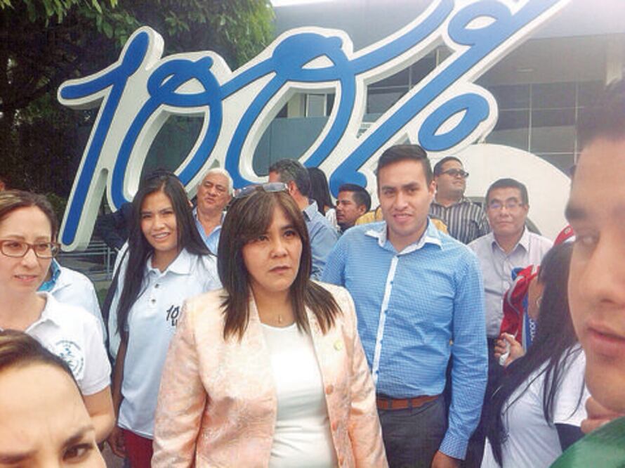 Amagan con nuevo paro alumnos de Enfermería