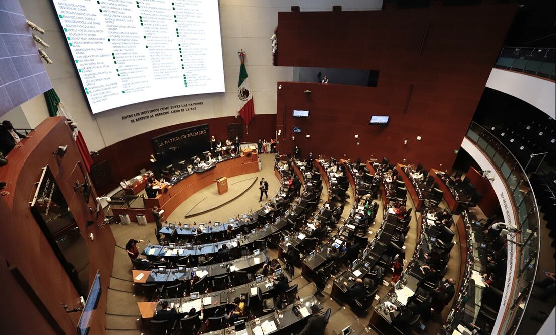Senadores del PAN exhortan a AMLO a vacunar contra Covid-19 a niños y adolescentes