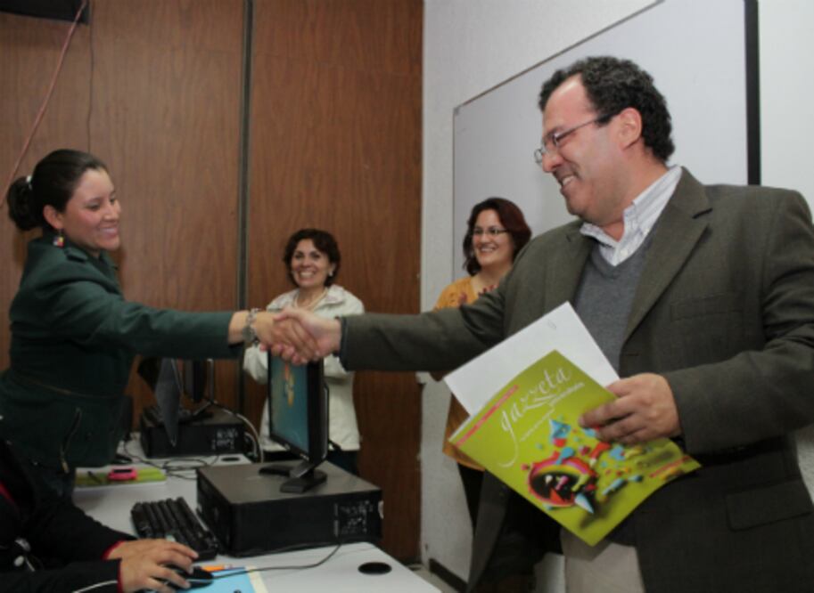 Ofrece UAQ cursos para sus trabajadores