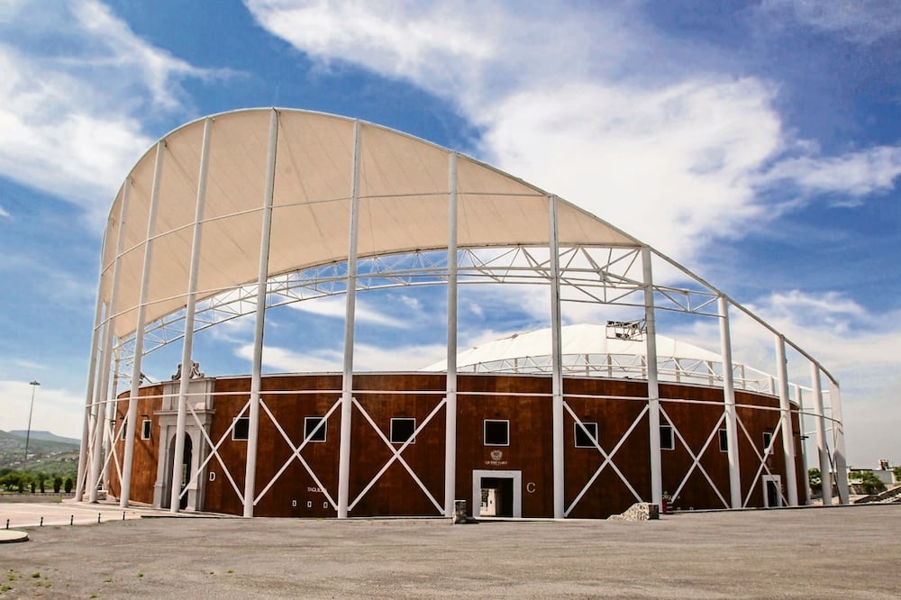 Proyectan abrir el Lienzo Charro  el próximo año