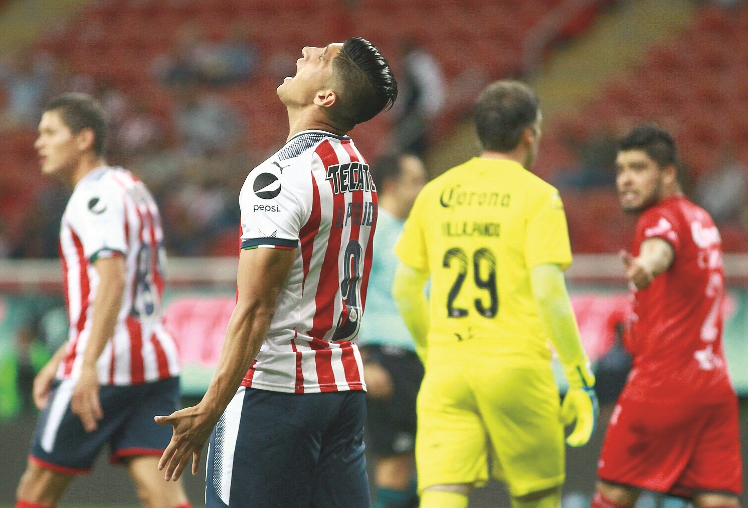 Rafa Puente se venga del Guadalajara