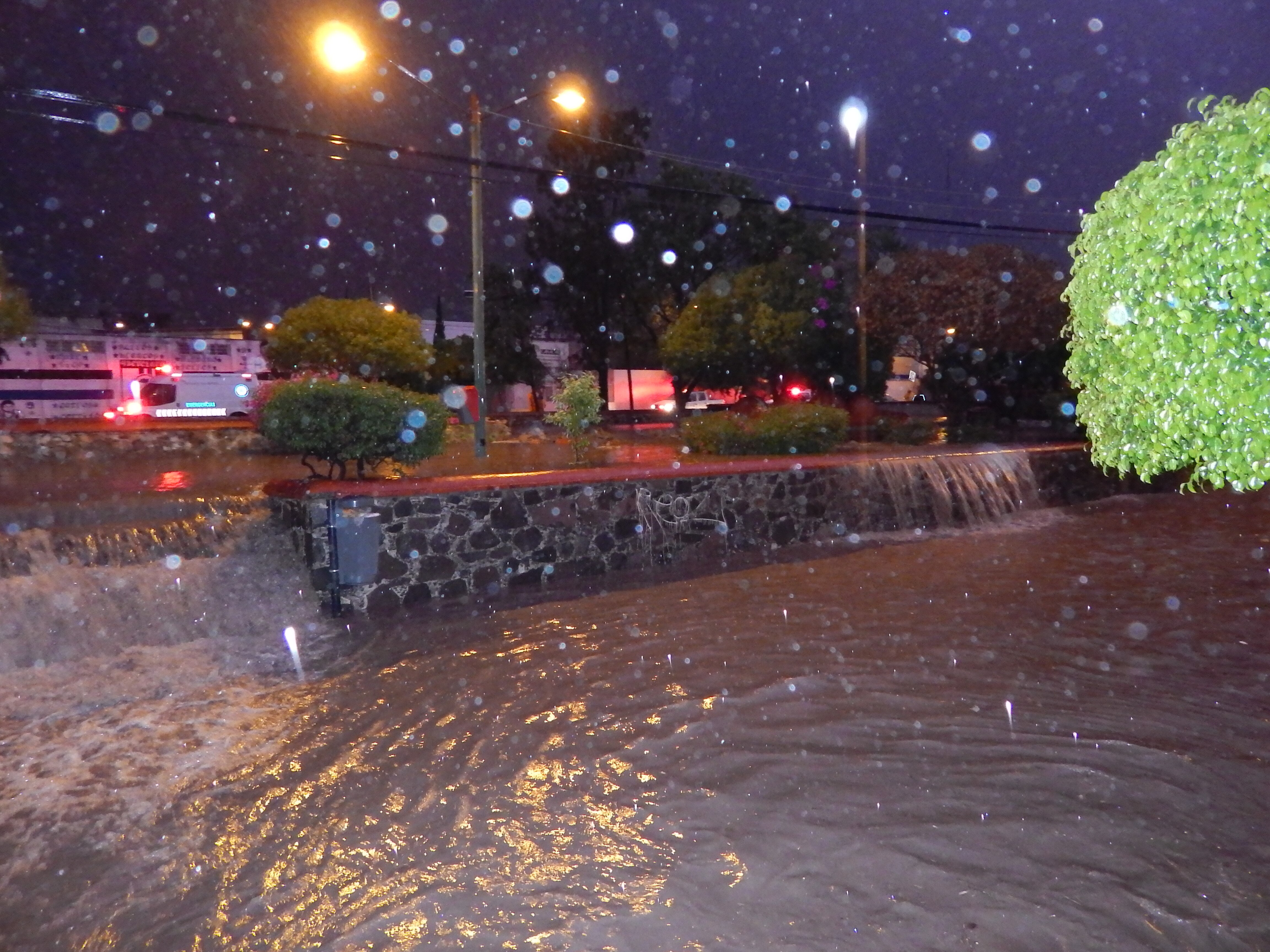 Se revienta el dren Cimatario