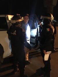 Trasladan a exgobernador de Tamaulipas a penal federal