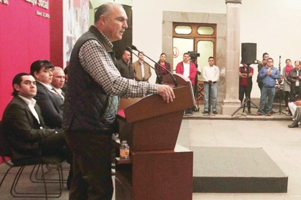 Calzada apoya a las familias desalojadas