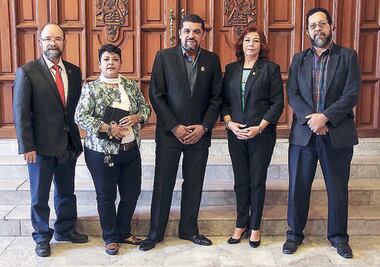 Realizan congreso de arte