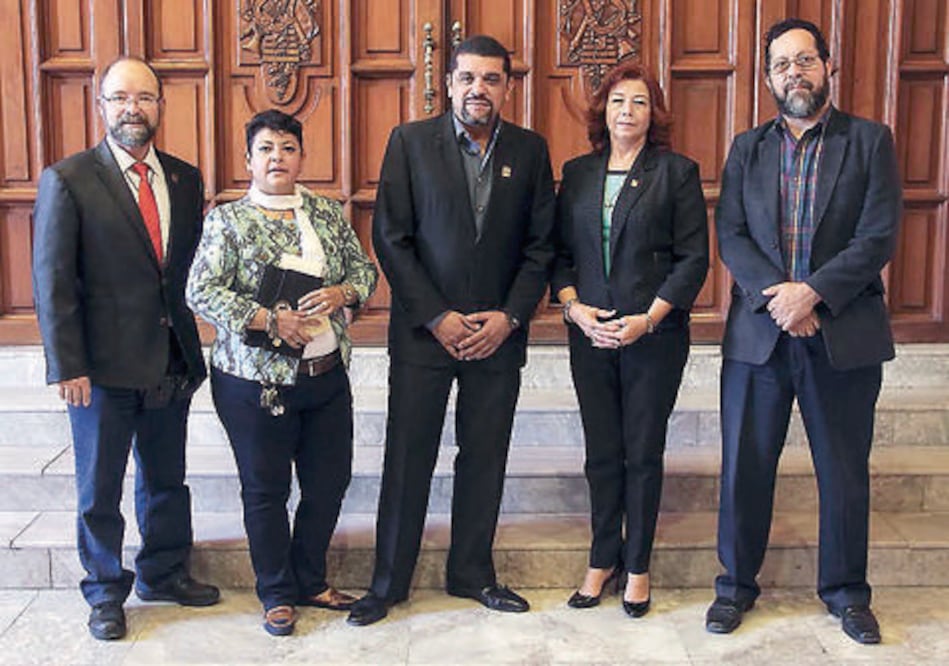 Realizan congreso de arte