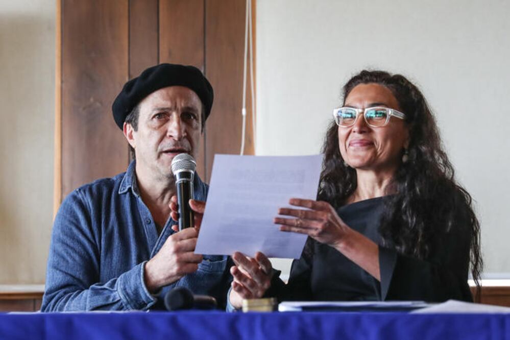 Daniel Giménez Cacho y Dolores Heredia leyeron el documento (GERMÁN ESPINOSA. EL UNIVERSAL)