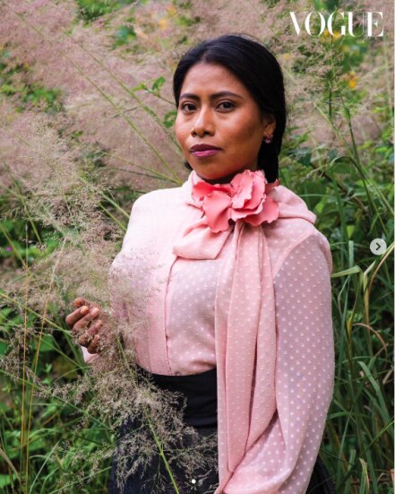 Yalitza Aparicio deslumbra en Vogue: debuta como escritora