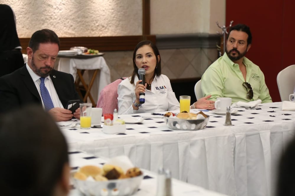 La candidata presentó propuestas atractivas para el sector empresarial. / Foto: Especial