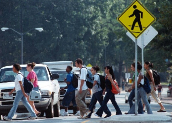 Morena presentó una iniciativa para crear la Ley de Movilidad y Seguridad Vial en Querétaro. Foto: Archivo El Universal