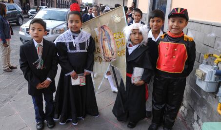 Rinden homenaje a Corregidora