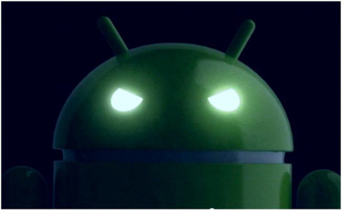 Estas aplicaciones están disponibles en Google Play, por lo que si tienes instalada alguna, borrala