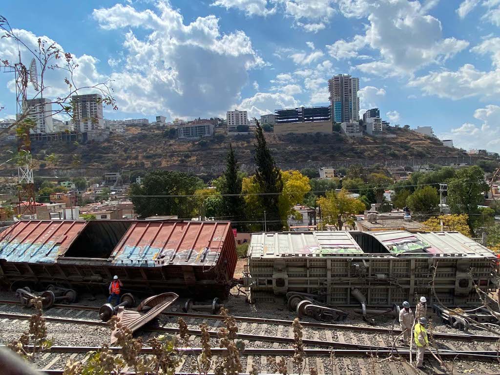 Se descarrila tren en Hércules