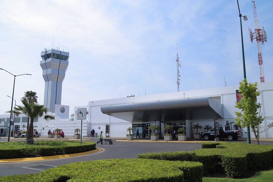 Falso que el Aeropuerto de Querétaro esté cerrado
