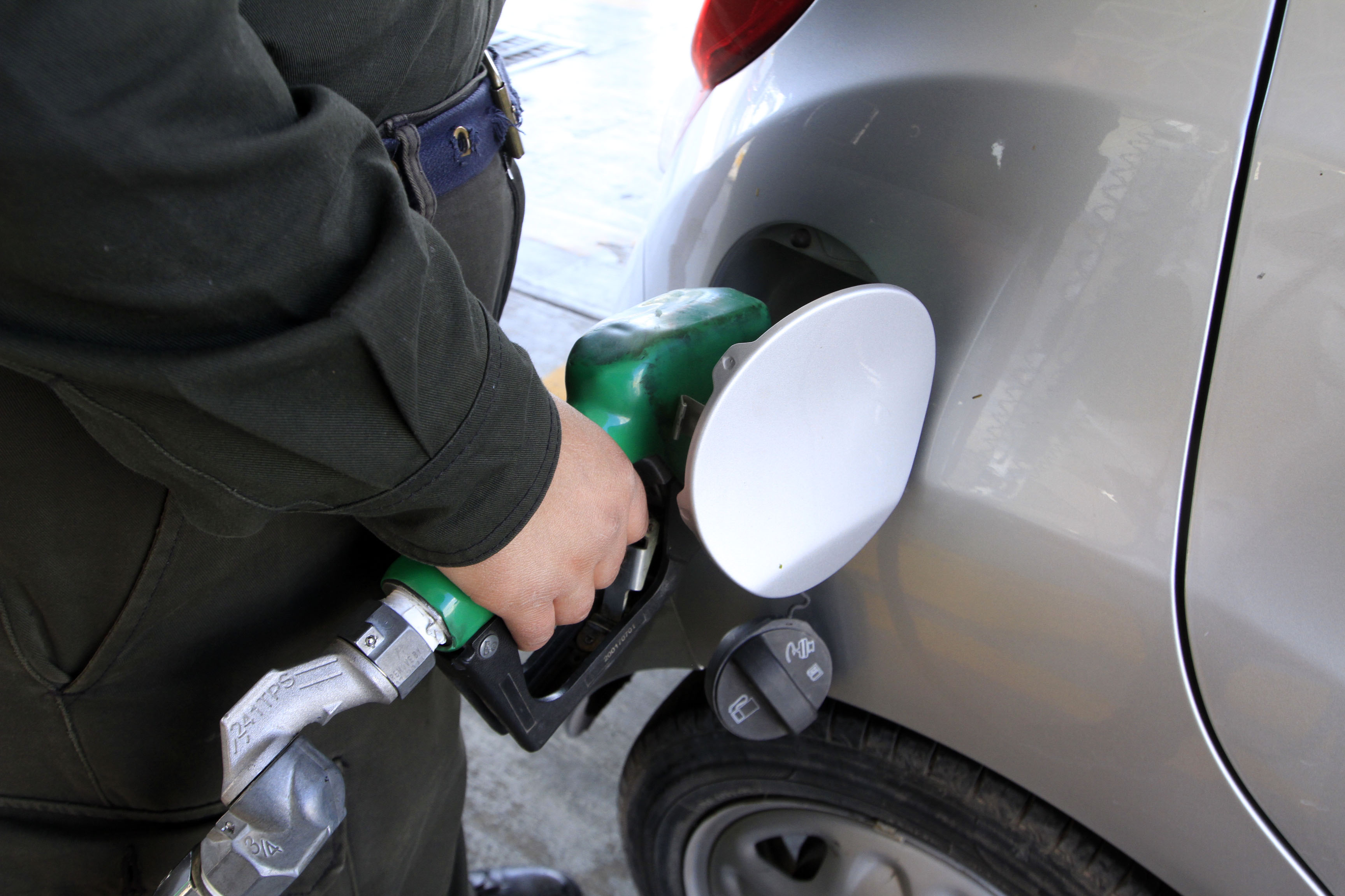 Gasolineras comienzan a sufrir cierres por desabasto