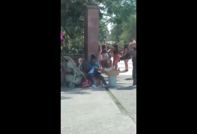 Presuntas trabajadoras sexuales golpearon a un hombre en pleno centro de Querétaro