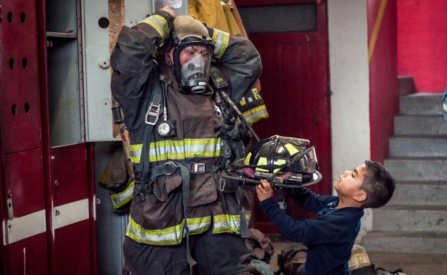 Marisol Bolaños combina sus obligaciones como madre soltera con su labor dentro del Cuerpo de Bomberos de San Juan del Río.