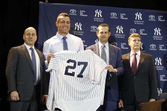 Stanton llega a darle fuerza a los Yankees