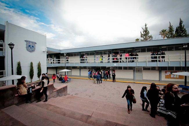 La UAQ no debe ser vista con fines políticos: rectora