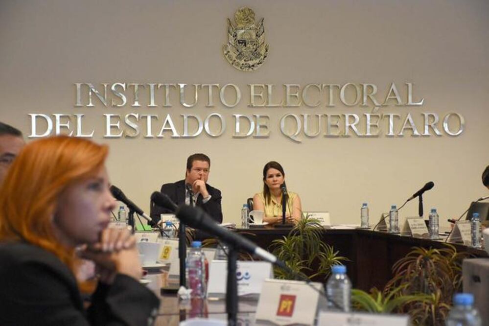 La presentación de materiales y documentos se hizo en cumplimiento del Reglamento de Elecciones del INE. (ESPECIAL)