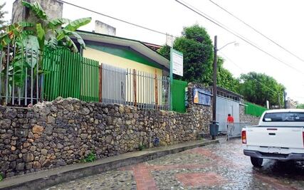 Persiste la falta de maestros