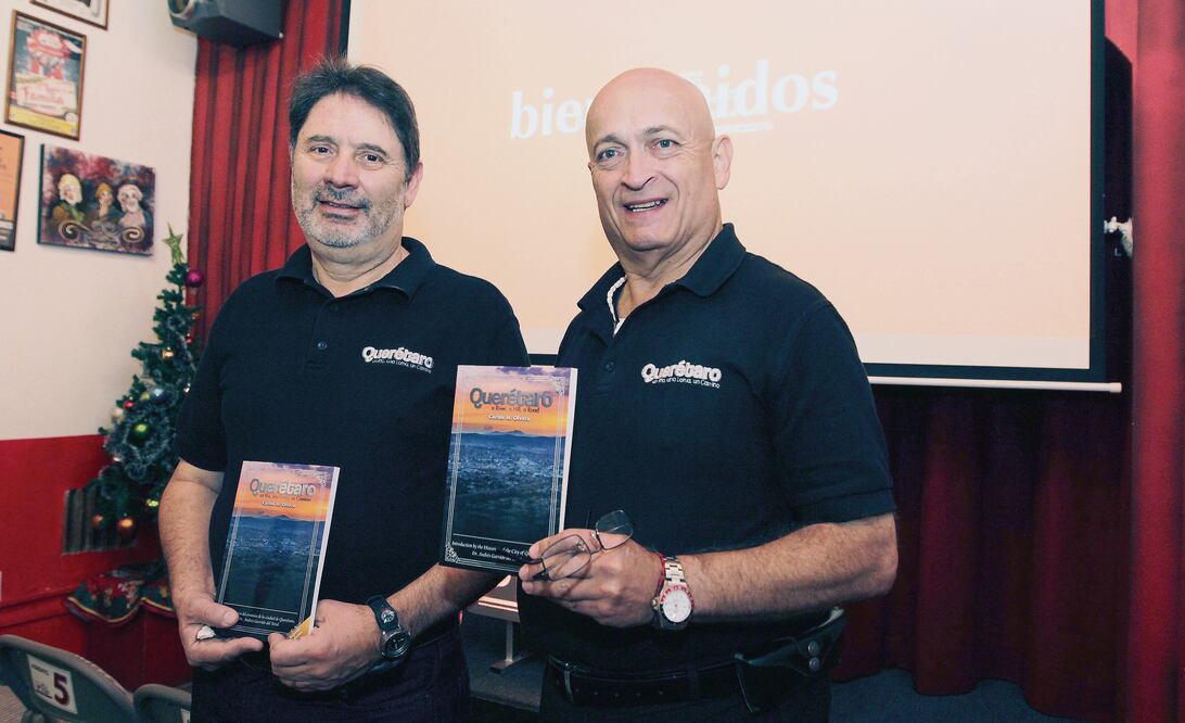 El primer paso que tomó Olvera fue crear un libro dirigido a niños y adolescentes (FOTOS CÉSAR GÓMEZ. EL UNIVERSAL)