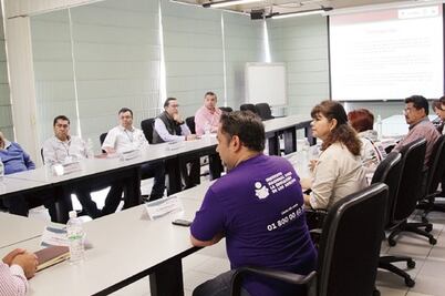 CEA e INEA brindan educación a empleados