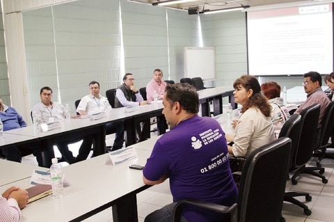 CEA e INEA brindan educación a empleados