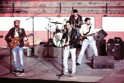 Fusionan arte taurino y música