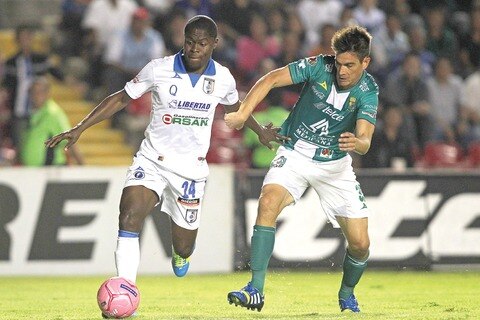 Complace a Ambriz desempeño