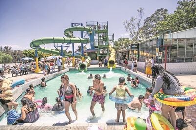 Piden a la población reforzar medidas anti Covid-19, durante vacaciones en Querétaro