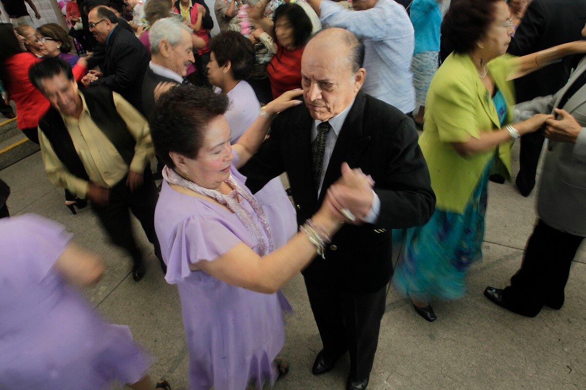 A pesar del Covid-19, anuncian concurso de los Abuelos de Oro 2021