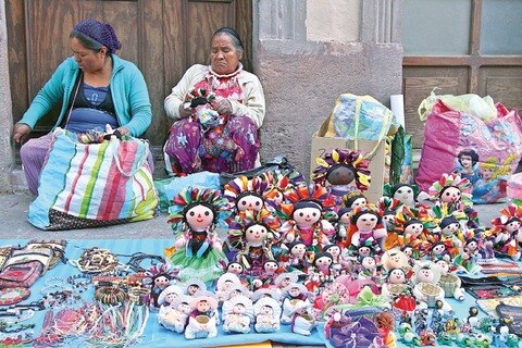 Peligra, economía de indígenas