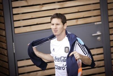 Argentina enfrenta  a Colombia