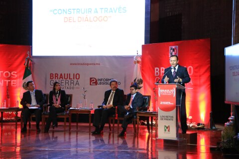 Rinde Braulio informe “Los Retos de Frente”