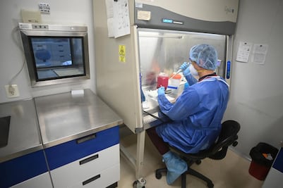 Laboratorio estatal, autorizado para test de Covid-19