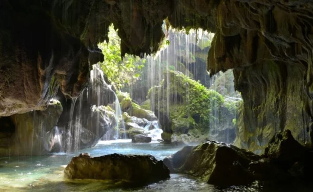 El Puente de Dios, ubicado en plena Sierra Gorda de Querétaro. Foto: iStock