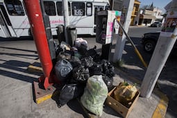 Arrancan operativos y multas de hasta 60 mil pesos a negocios que incumplan horarios de basura en Querétaro