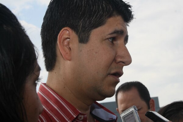 Secretario corrige cifra sobre pobreza